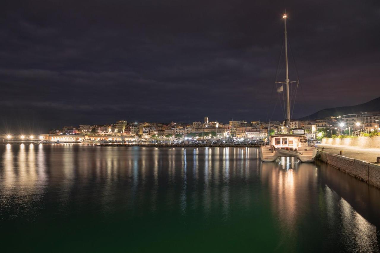 Il Mirto Residence Marina di Camerota Eksteriør billede